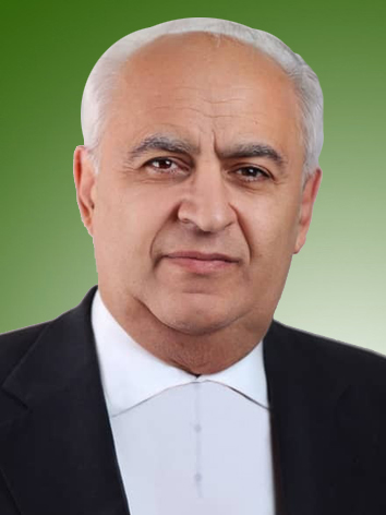 منوچهر دیانی
