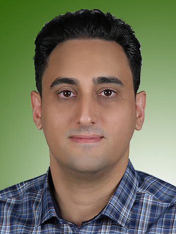 آرش طاهری
