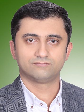 آرش شادمند